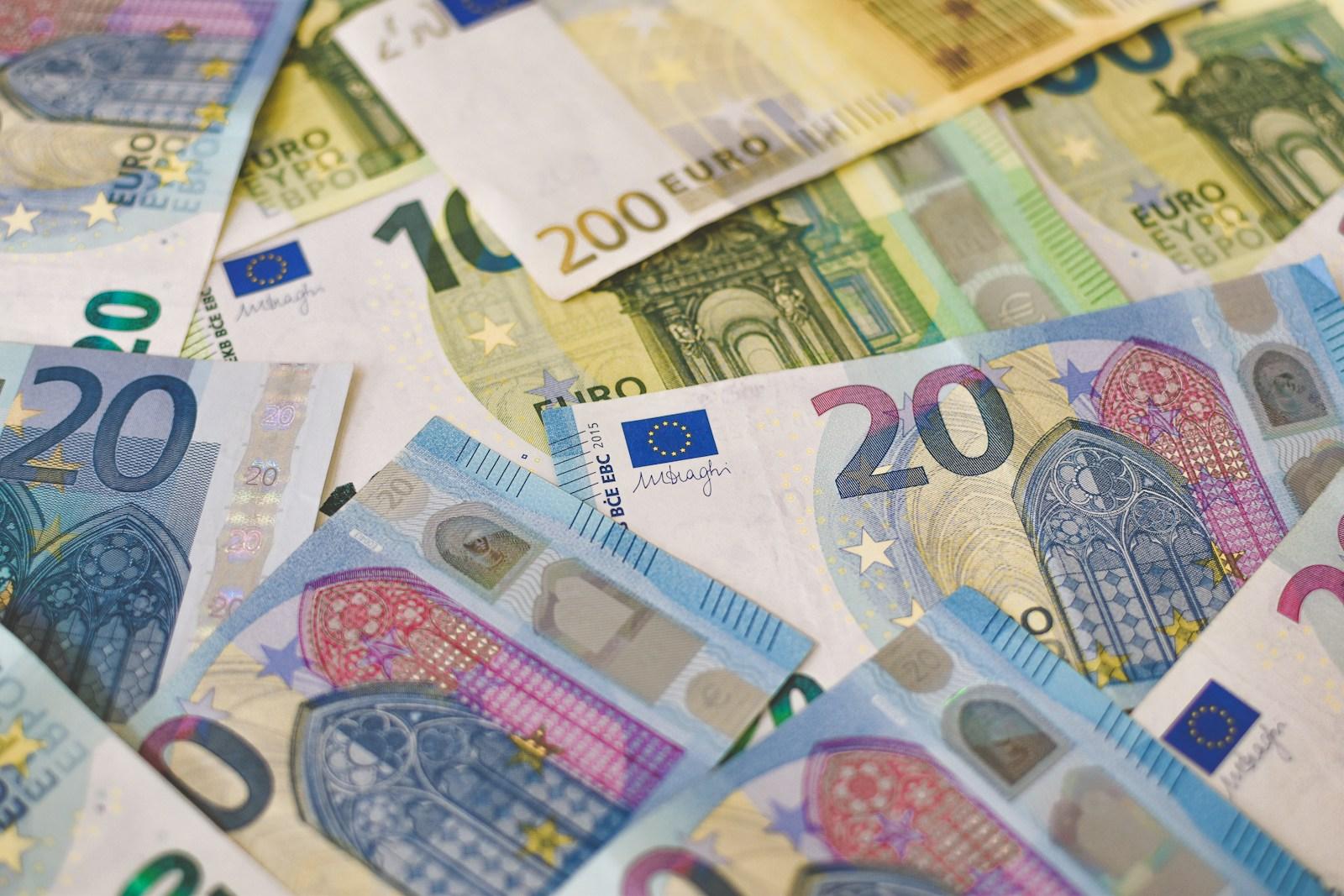 Commission Sees Luxembourg GDP at 1.9% in 2026, 2.0% in 2027 — But the Recovery Is Conditional