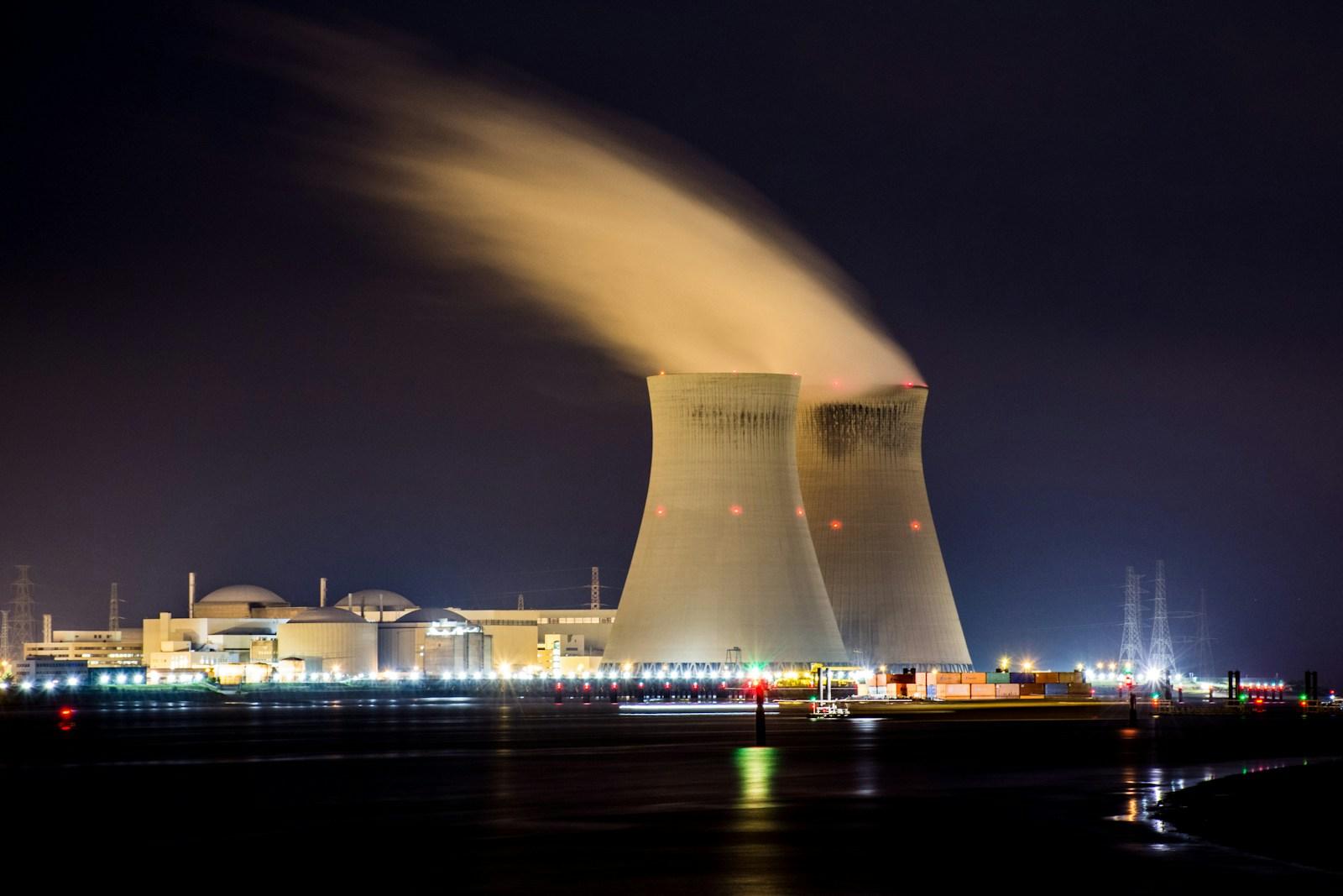 Four White House Nuclear Executive Orders, Signed in One Day, Aim to Power the US AI Build-Out